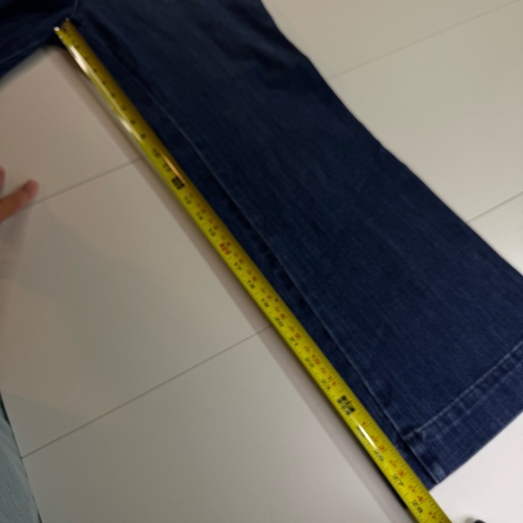 Talbots Flawless High Waist Flair Slit/Welt Pockets 10P Jeans Denim Women’s - Picture 8 of 13